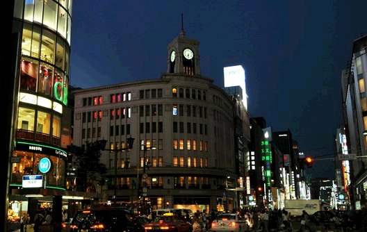 �Z�{�؃L���o�N���E����N���u�̋��l�A�ʐ^